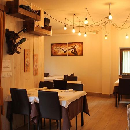 Los Corrales De Soto Hotel Soto del Real ภายนอก รูปภาพ