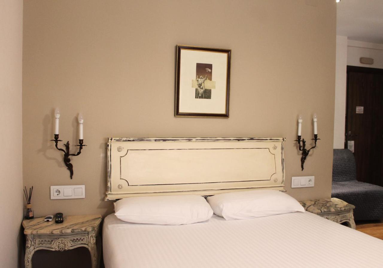 Los Corrales De Soto Hotel Soto del Real ภายนอก รูปภาพ