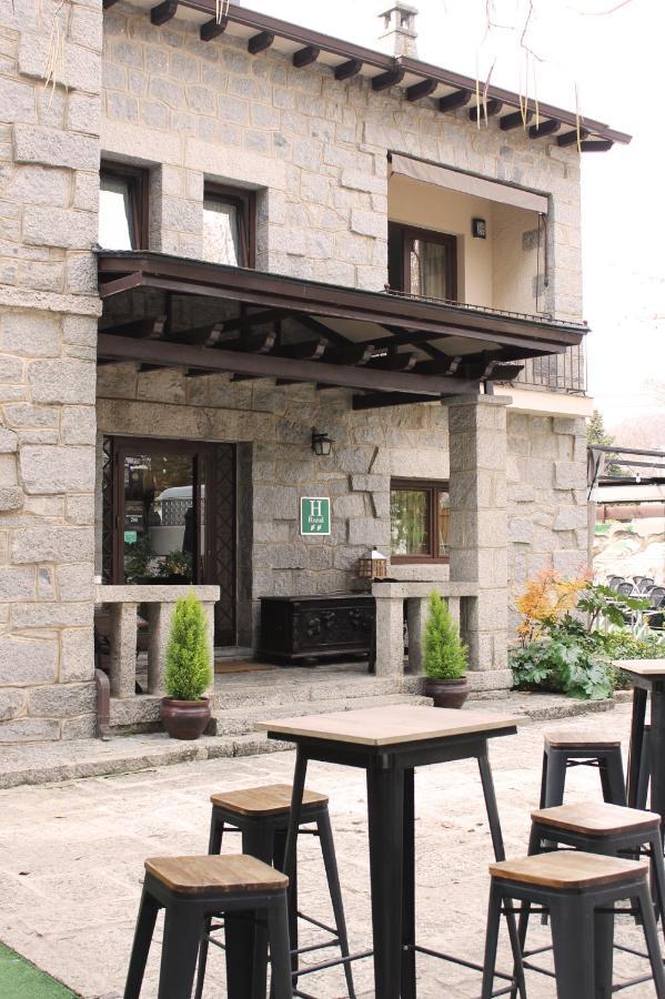 Los Corrales De Soto Hotel Soto del Real ภายนอก รูปภาพ
