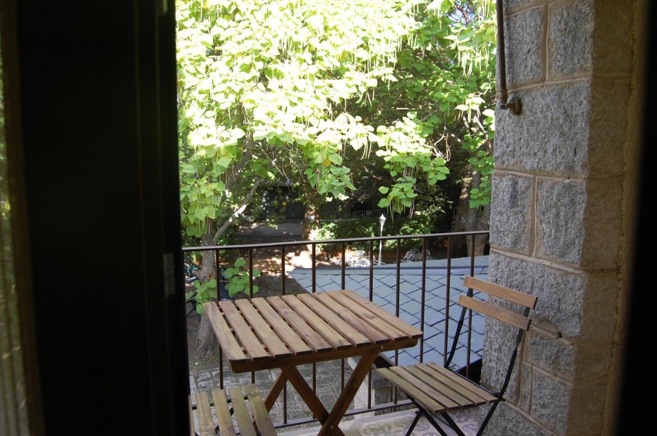 Los Corrales De Soto Hotel Soto del Real ภายนอก รูปภาพ