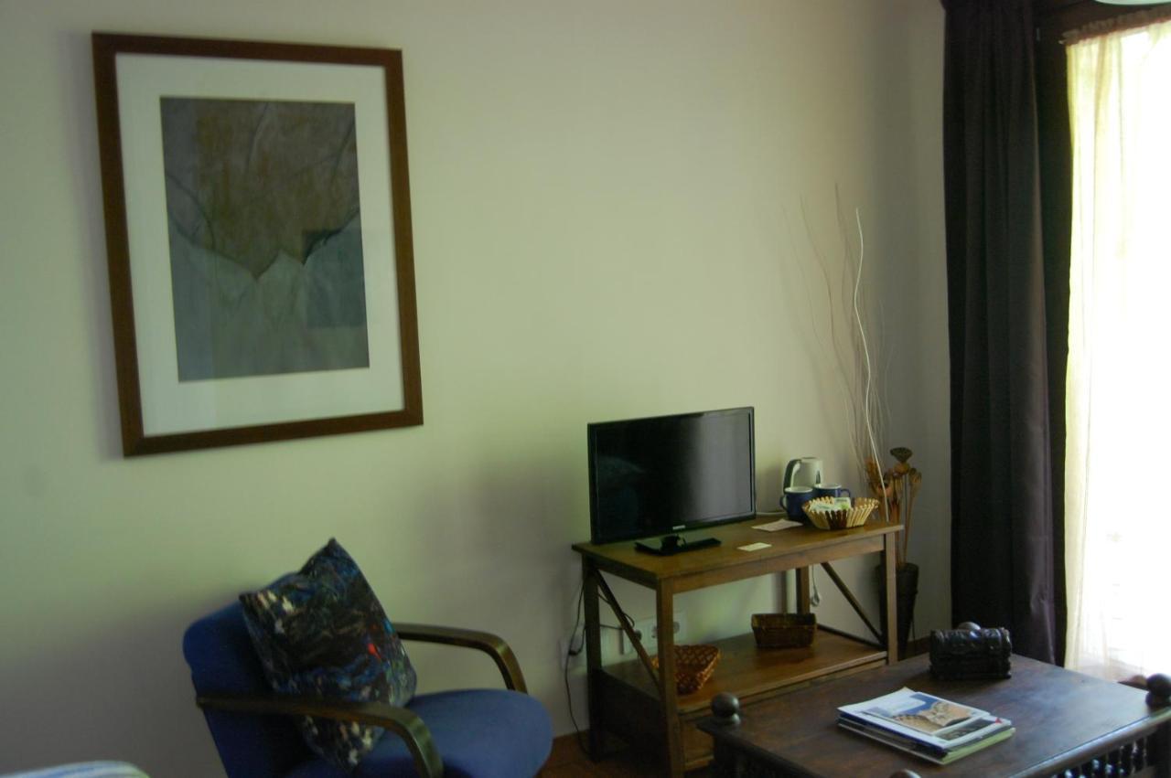 Los Corrales De Soto Hotel Soto del Real ภายนอก รูปภาพ